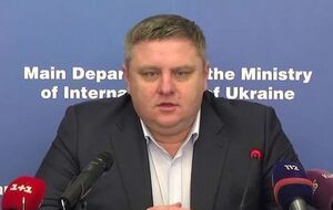 Крищенко: В связи с попыткой штурма Подольского районного управления полиции в Киеве открыли уголовные производства