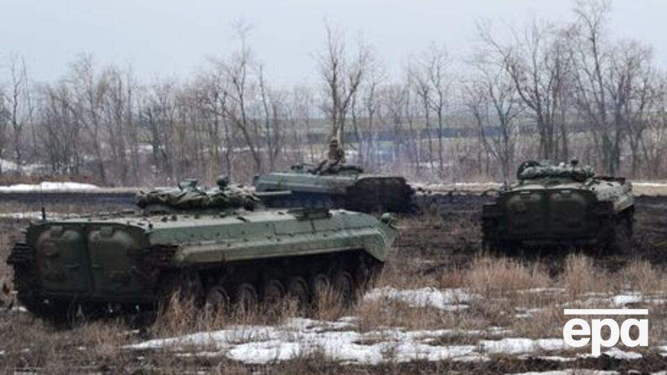 Українські військові відповідали на вогонь противника