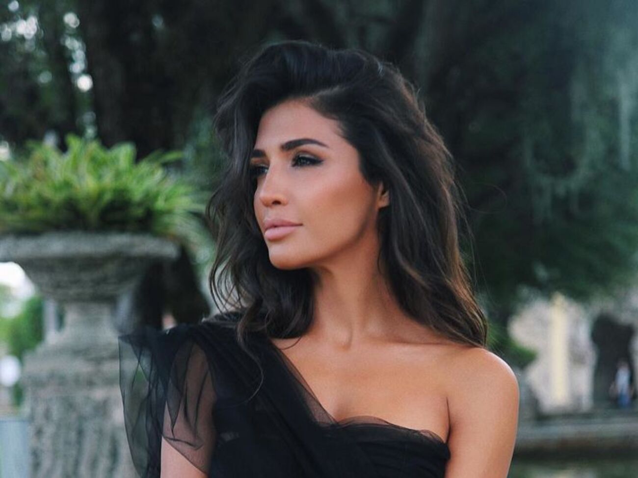 Димопулос показала гибкость тела