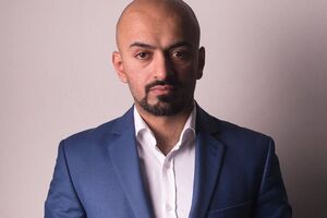 Маси Найем (на фото) заявил, что Мангеру должны либо вручить повестку о вызове в суд, либо осуществить привод