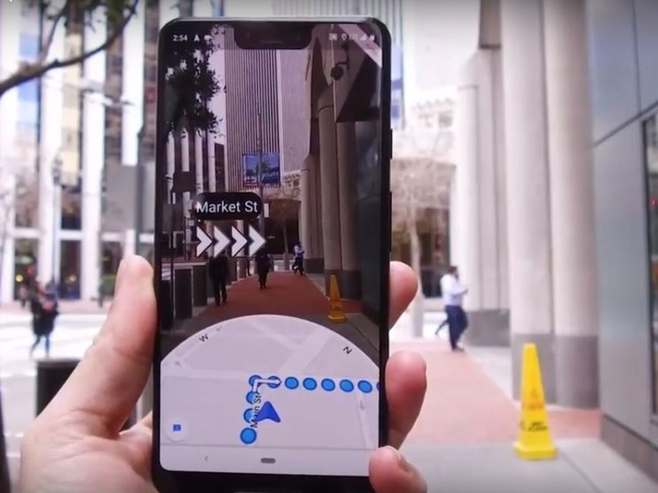 С режимом дополненной реальности можно забыть о карте, отметил журналист Дэвид Пирс