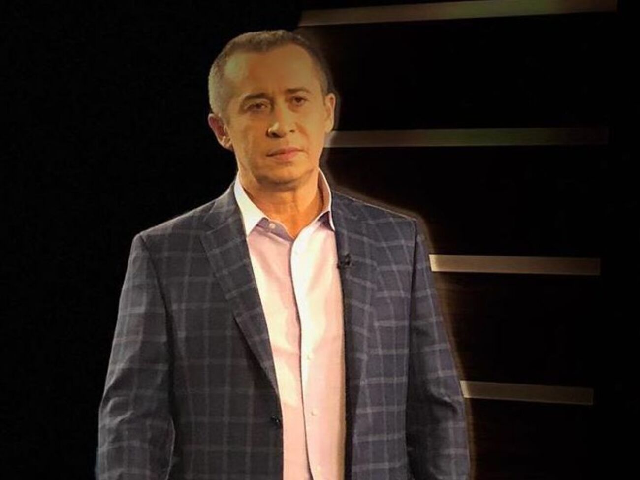 Загид Краснов: Раньше эту материальную помощь в горсоветах выдавали при наличии целого набора документов и большого количества справок