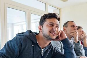 У студії "Квартал 95" заявили, що поточний гастрольний тур не містить агітації за Зеленського