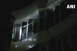 Причина пожара пока неизвестна