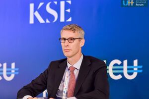 На думку Люнгмана, за останні п'ять років в Україні багато було зроблено для усунення дисбалансів в економіці