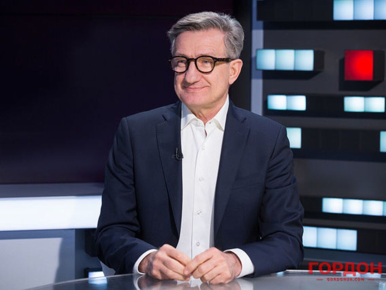 Сергій Тарута: Щоби вибрати із 44 кандидатів у президенти, потрібно уважно вивчити програму кожного з них. І зрозуміти, що ж вони пропонують – себе гарного чи чітку програму