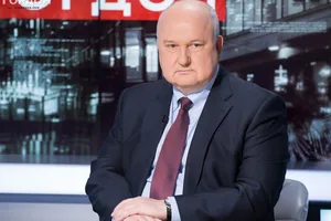 Смешко: Украинские политики имеют такую критическую массу компромата друг на друга, не могут очистить страну от "пятой колонны"