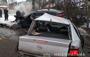Водитель Volkswagen выехал на полосу встречного движения и столкнулся с Opel Vectra