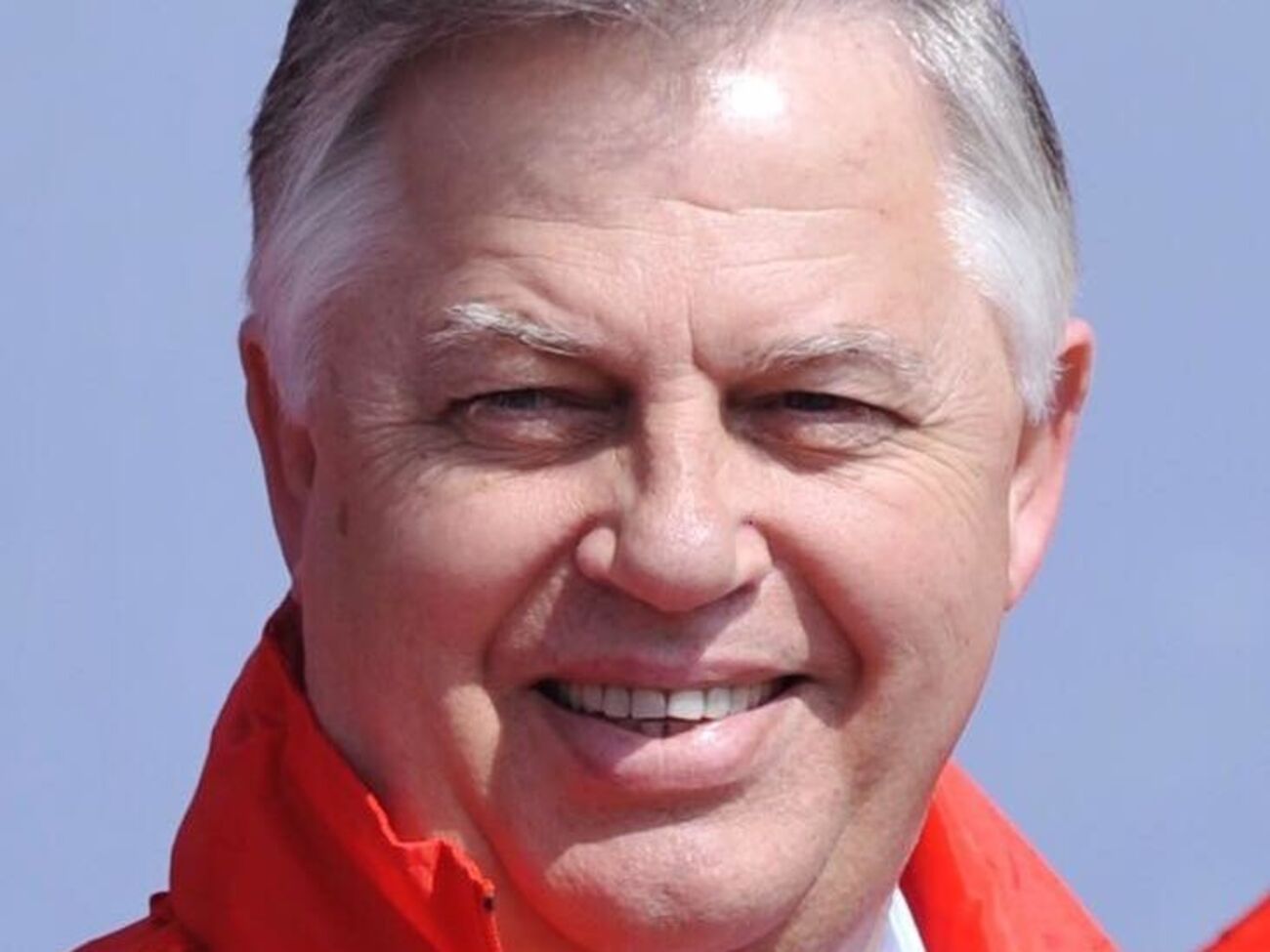 29 января Симоненко подавал документы в ЦИК в качестве выдвиженца на пост президента Украины от своей политической партии