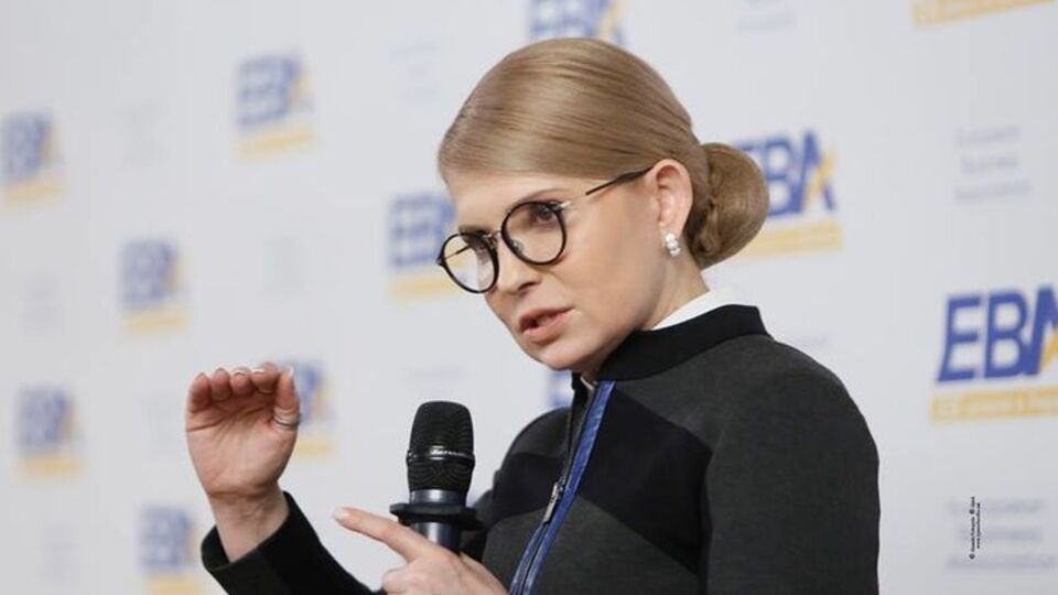 Тимошенко під час візиту у Львівську область провела зустріч із Садовим