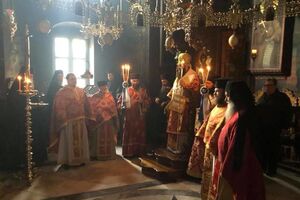 Священники ПЦУ участвовали в литургии в одном из афонских монастырей