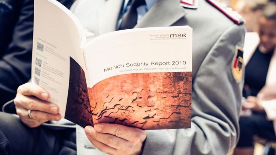Світ не просто переживає серію дрібних та великих криз – існує фундаментальніша проблема, уважають експерти Мюнхенської безпекової конференції