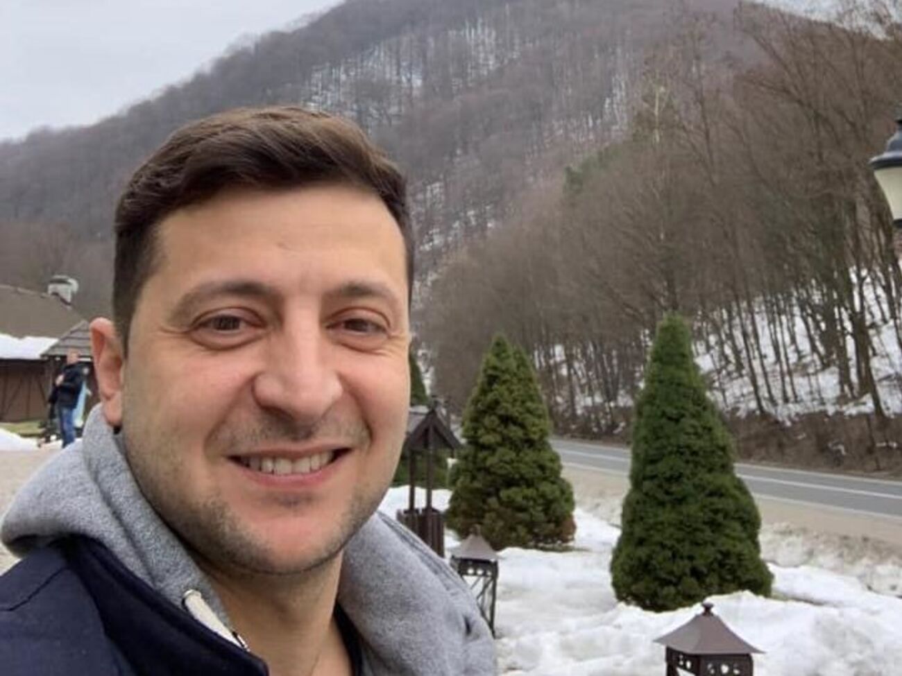 Зеленский пообещал, что его команда вернется с концертом в другой день