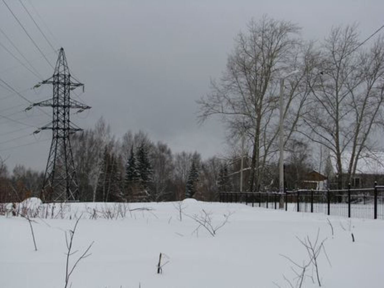 До відновлення електропостачання залучено бригади обленерго