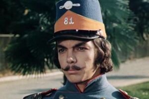 Як актор Захаров відомий за фільмом "Небесні ластівки"