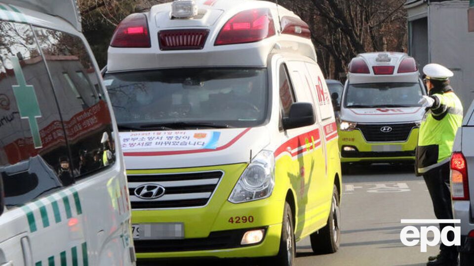 Спасатели локализовали пожар на заводе в Южной Корее в течение часа