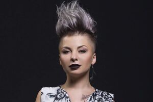 Kira Mazur: Я стараюсь быть абсолютно честной с собой, с людьми, со своими слушателями