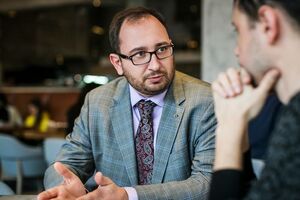 Полозов: Гриценко находится в хорошем моральном состоянии, здоров