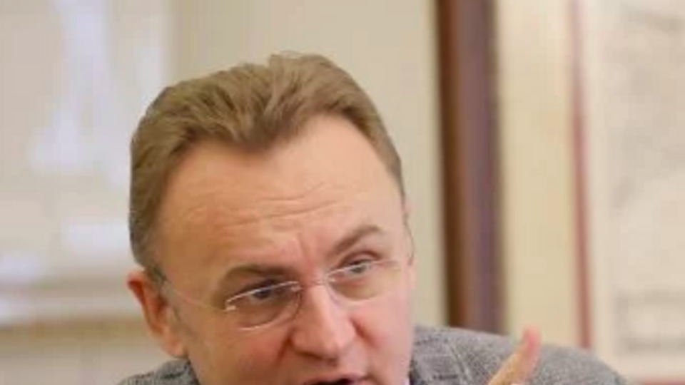 Андрей Садовый: Даже когда Януковича отправляли в отставку, делали это кое-как