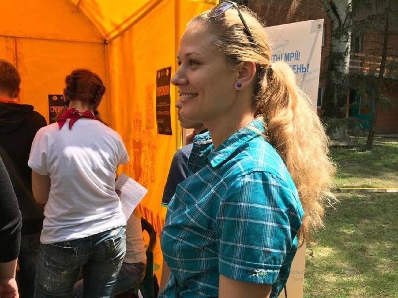 Правозахисник Людмила Волошина вирушила до Казахстану для проведення місії зі спостереження за правами людини