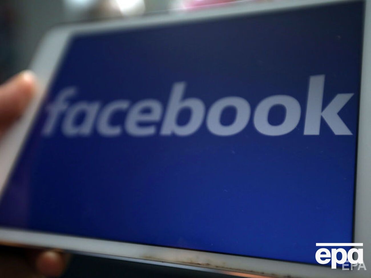 Facebook може почати видаляти антищепленнєвий контент і групи противників вакцинації