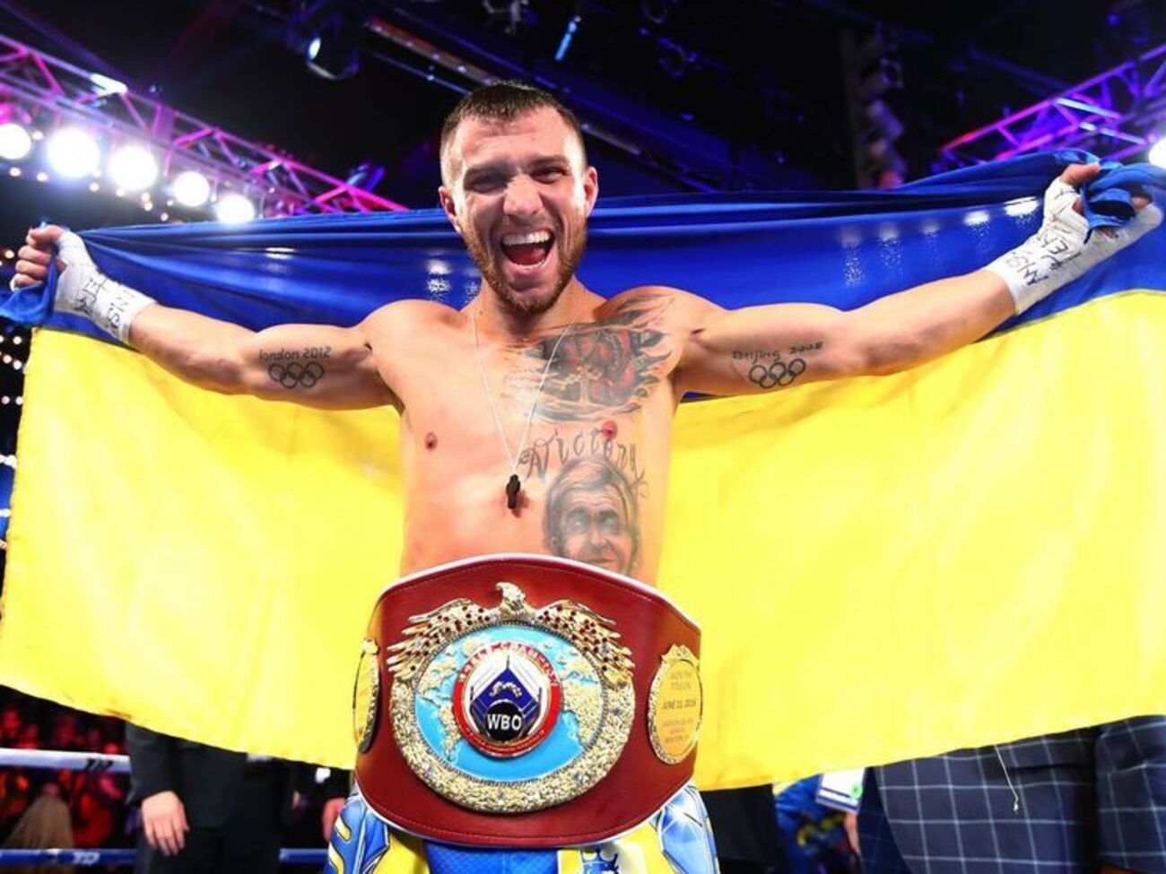 Ломаченко не исключает, что станет абсолютным чемпионом за год