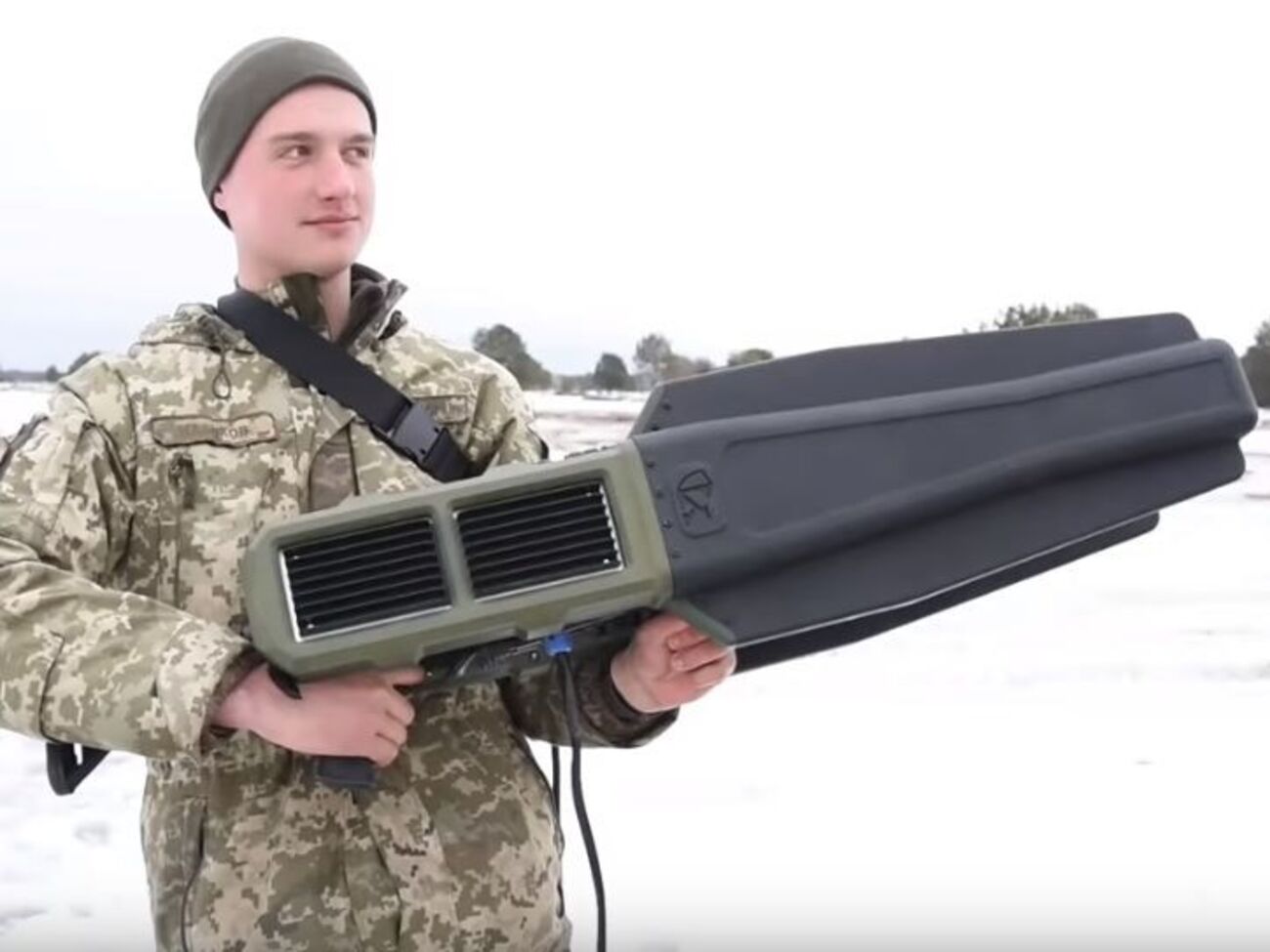 Апарат діє на відстані 1200 метрів