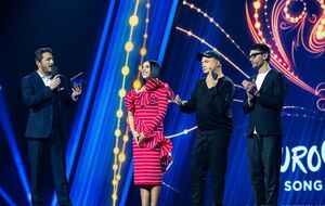 Ведущий нацотбора Сергей Притула и члены жюри – Джамала, Андрей Данилко и Евгений Филатов (The Maneken)