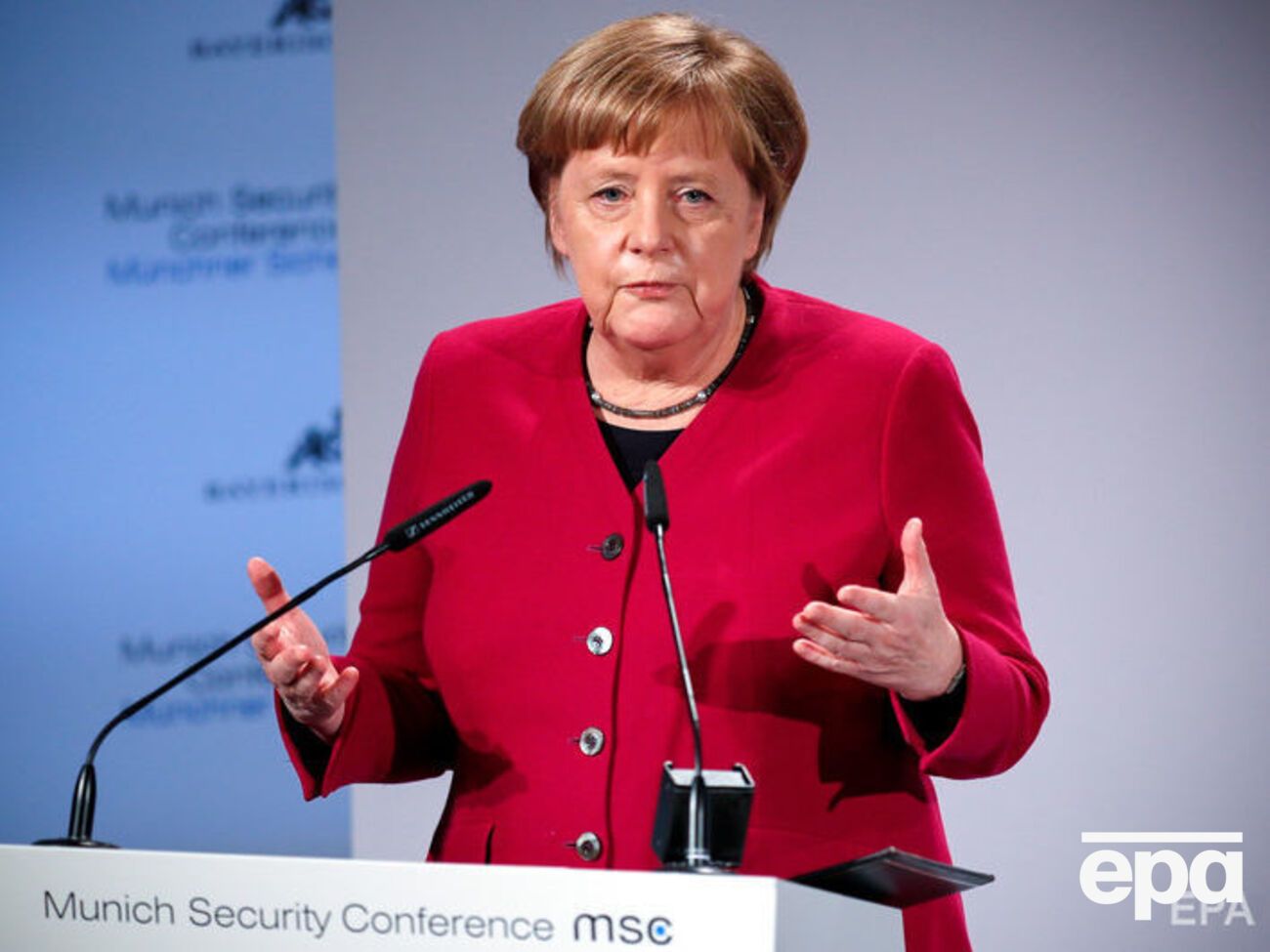 Меркель: Геостратегічно Європа не має права переривати відносини з Росією