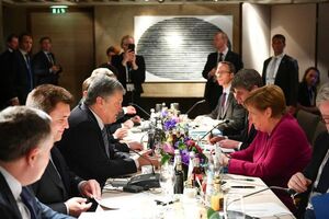 Порошенко і Меркель провели зустріч у Мюнхені