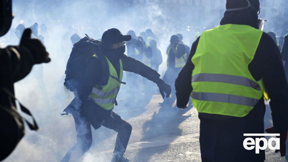 У Руані під час акції постраждало троє мітингувальників