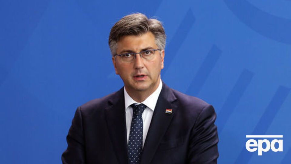 Пленкович заявил, что реинтегрировать хорватские территории помогли решения, "основанные на давлении и дипломатии"