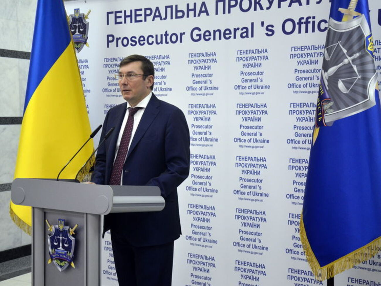 Луценко: Затримати людину за незаконну агітацію можна тільки в тому разі, якщо вона не припинила порушувати закон