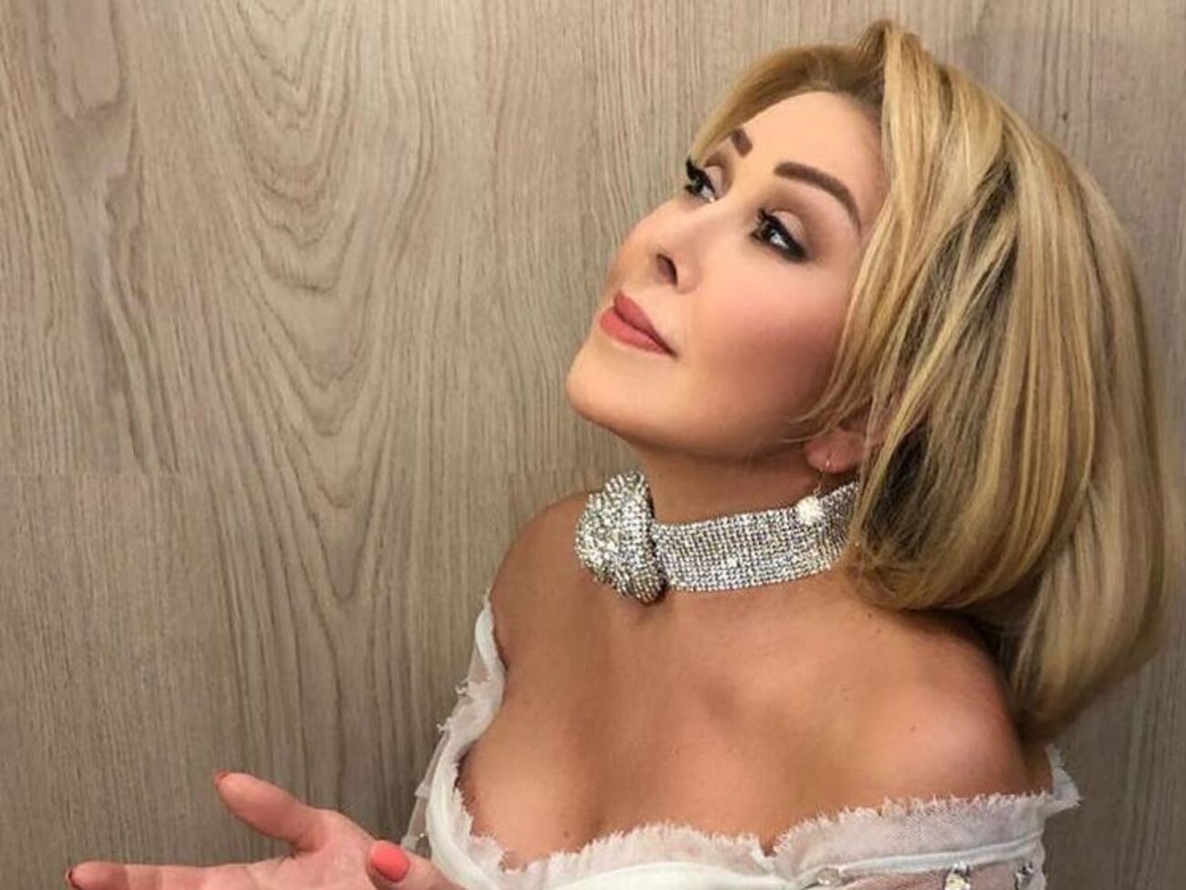 Успенская: Держусь за стену &ndash; очень спать хочется