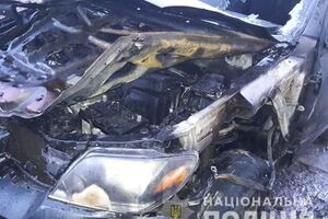 Зловмисники підпалили депутатський Mitsubishi