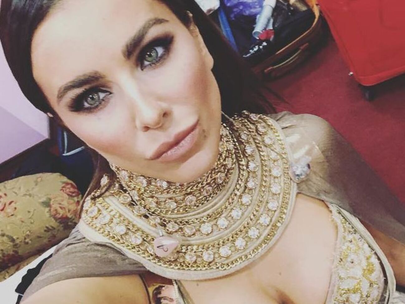 Ані Лорак вийшла на сцену в купальнику