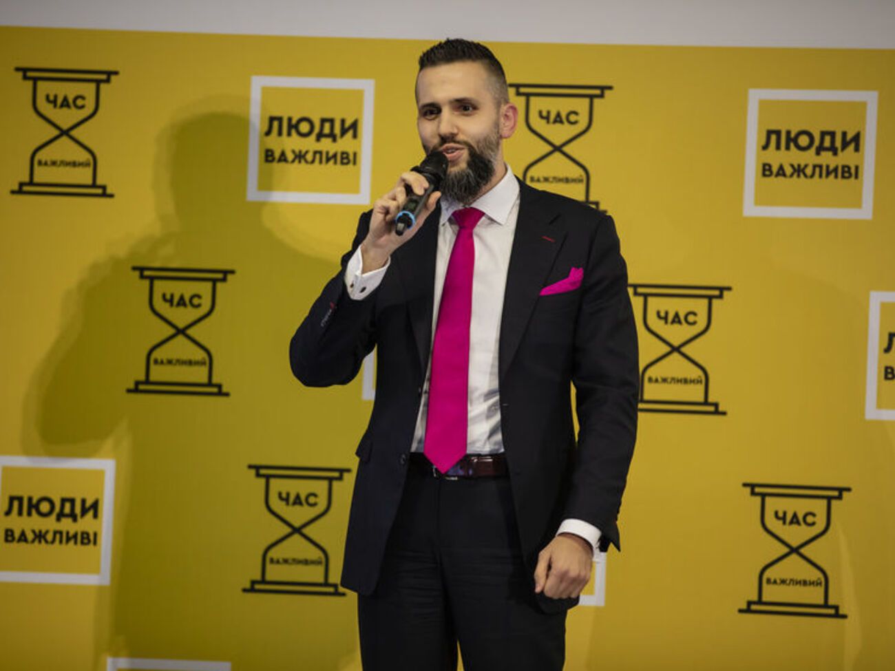 Либералы предложат кандидатам в президенты набор решений для развития Украины, заявил один из основателей общественного движения, первый замминистра экономики Максим Нефьодов