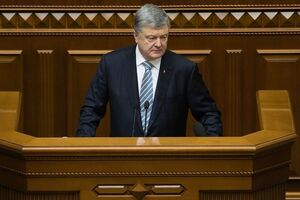 Порошенко: Воины отдали свою жизнь за то, чтобы у нас была возможность менять государство. И мы не утратим этот шанс
