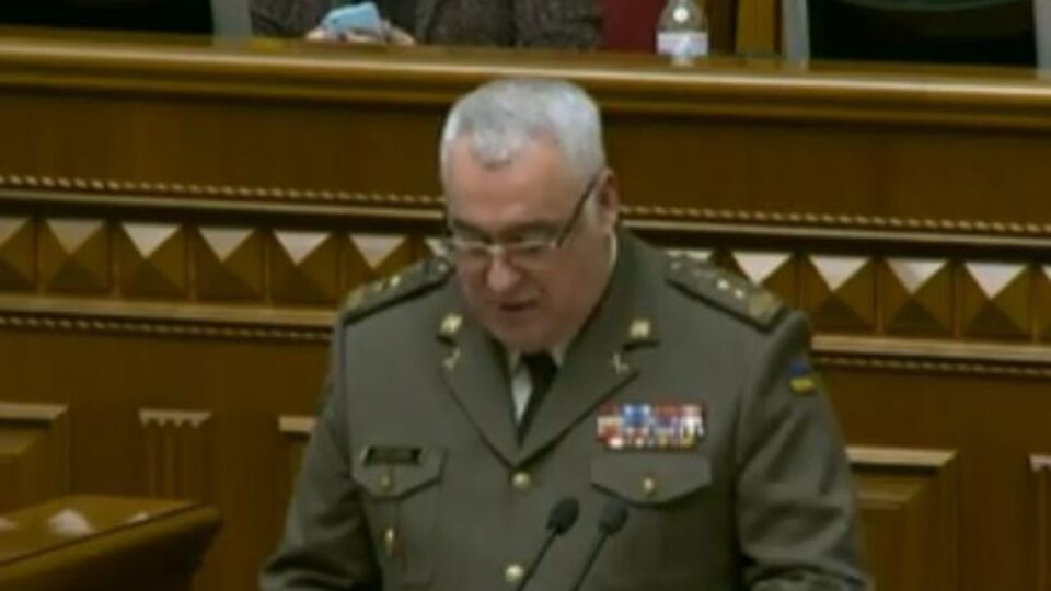 Бессараб: Вооруженные силы имели разбалансированную систему управления и катастрофическое состояние вооружения и военной техники
