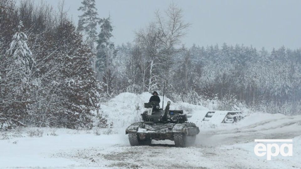 На Донбасі поранено українського військового