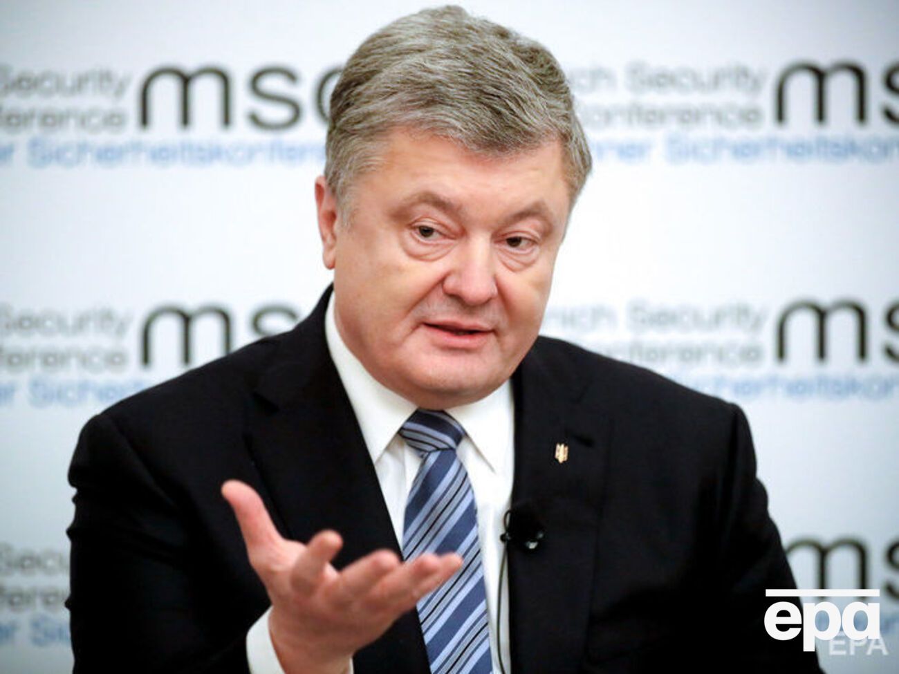 Порошенко просит Раду одобрить допуск иностранных войск в Украину для учений