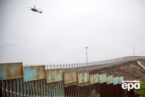Білий дім наполягає на будівництві стіни на кордоні з Мексикою