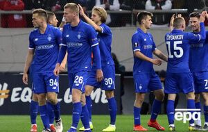 Первая встреча проходила в Афинах и завершилась со счетом 2:2