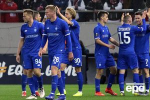 Первая встреча проходила в Афинах и завершилась со счетом 2:2