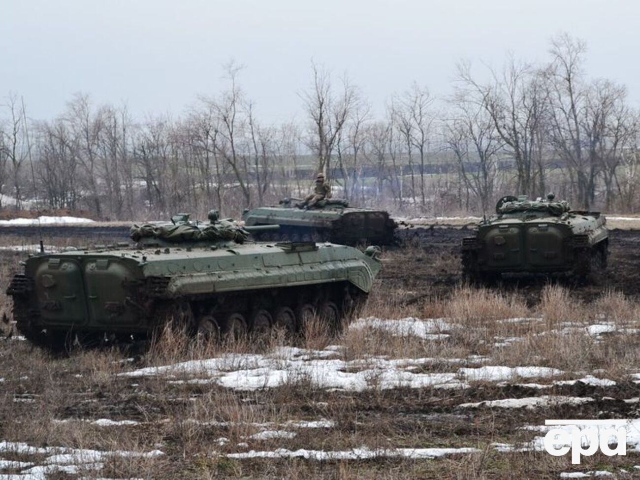 Українські військові відповідали на вогонь противника