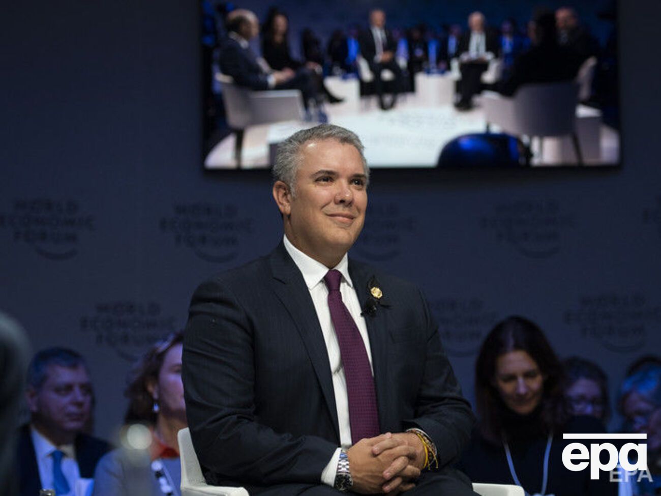 Дуке призвал усилить давление на Мадуро