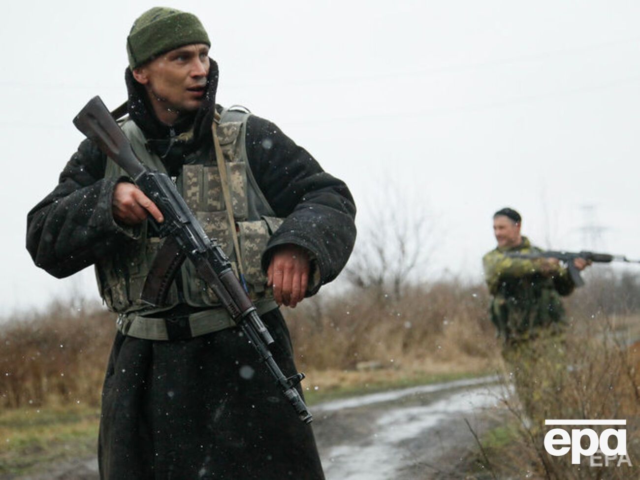 Боевики обстреляли ритуальный автобус