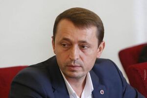 Дубиль: Власть в разгар эпидемии гриппа проводит кампанию по вакцинации от кори, думая, что так может сдержать эпидемию