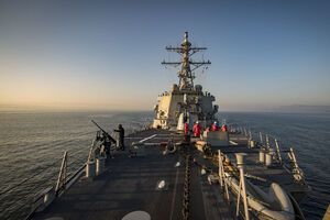 Американский эсминец примет участие в учениях в Черном море