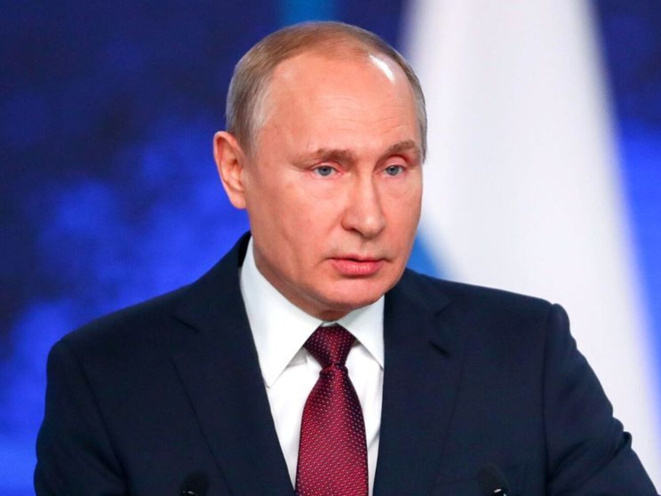 Путин: Началось серийное производство комплексов "Авангард"